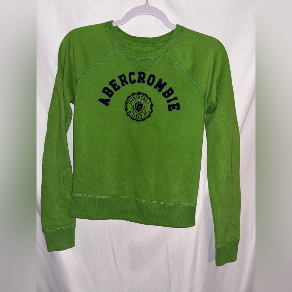 Abercrombie & Fitch Youth Green Pullover Sweatshirt Size XS, Size 10